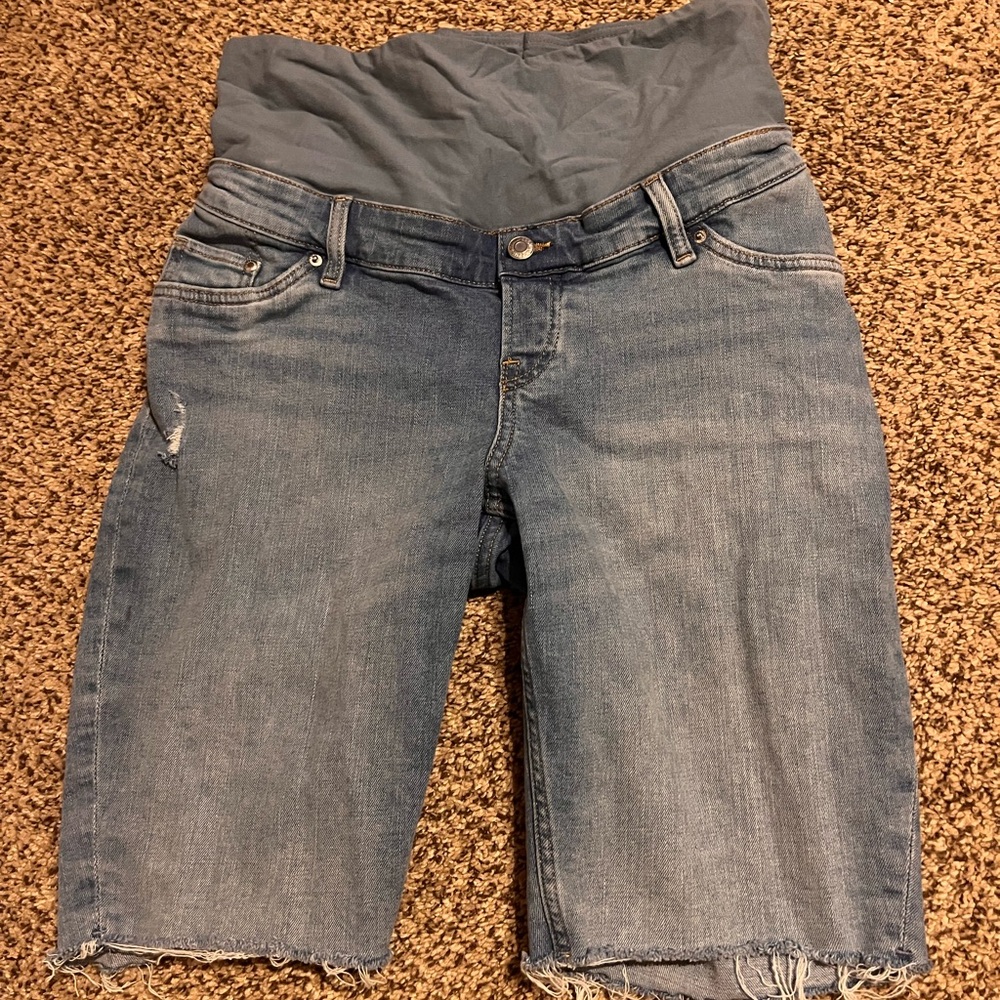 H&M Maternity Shorts